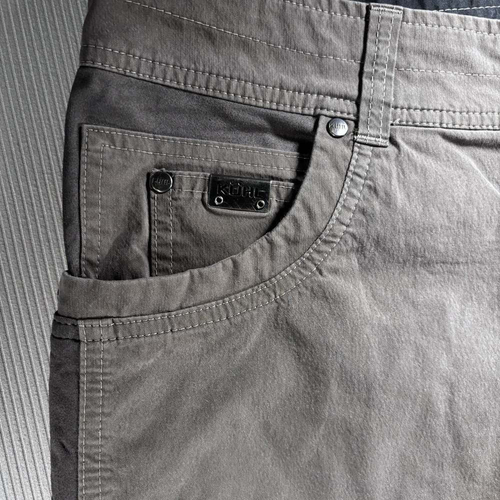 KUHL Radikl Pants 40x32 Brown Hiking Utility Trail Outdoors Active Stretch - Picture 3 of 14